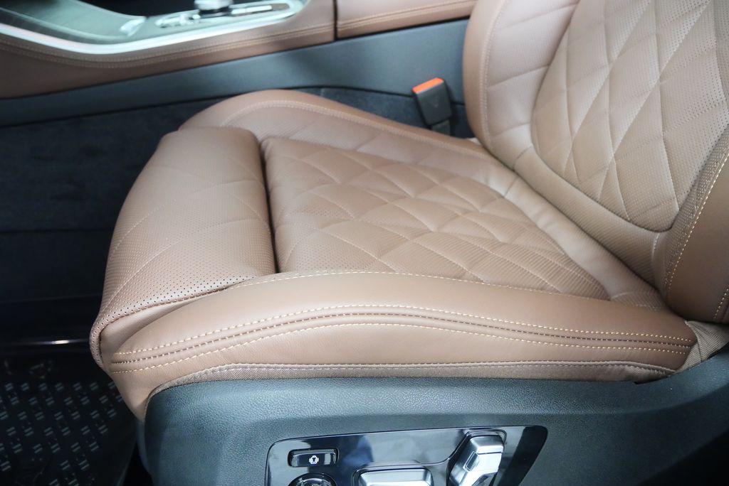 Thumbnail: 2026 BMW X5 - 10