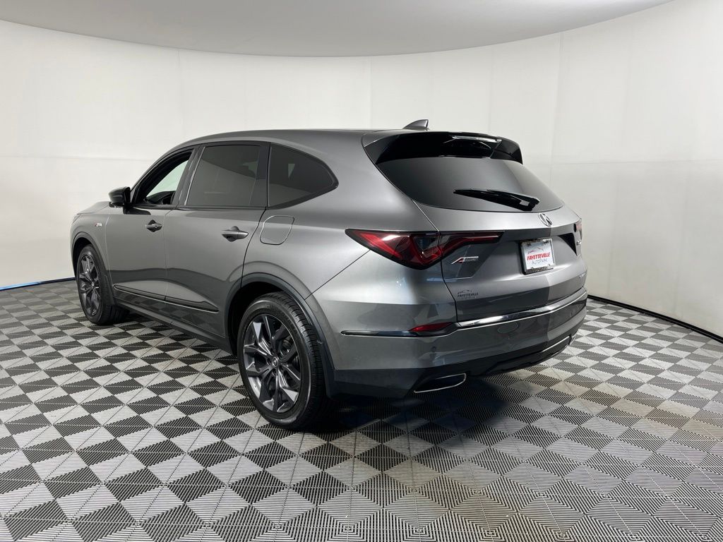 Thumbnail: 2022 Acura MDX - 3