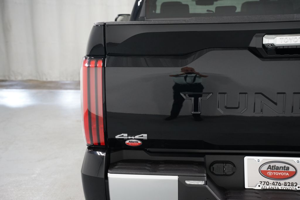 Thumbnail: 2025 Toyota Tundra - 10
