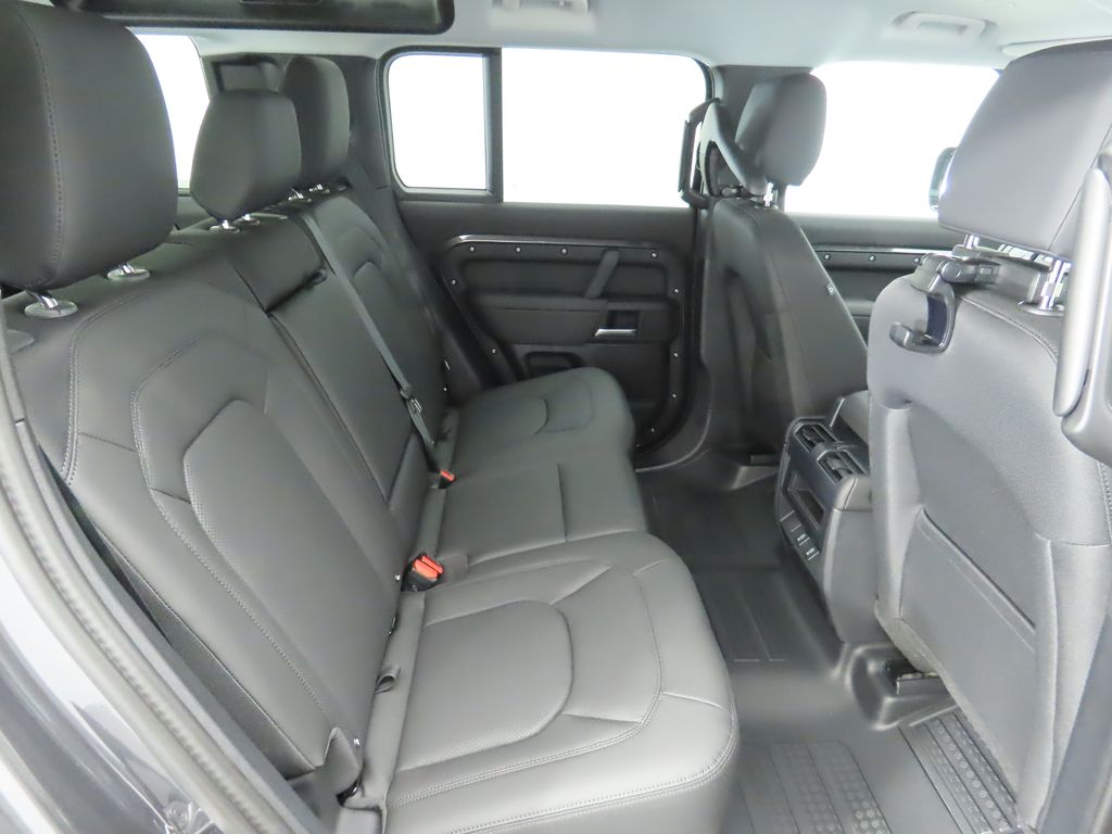 Thumbnail: 2026 Land Rover Defender - 22