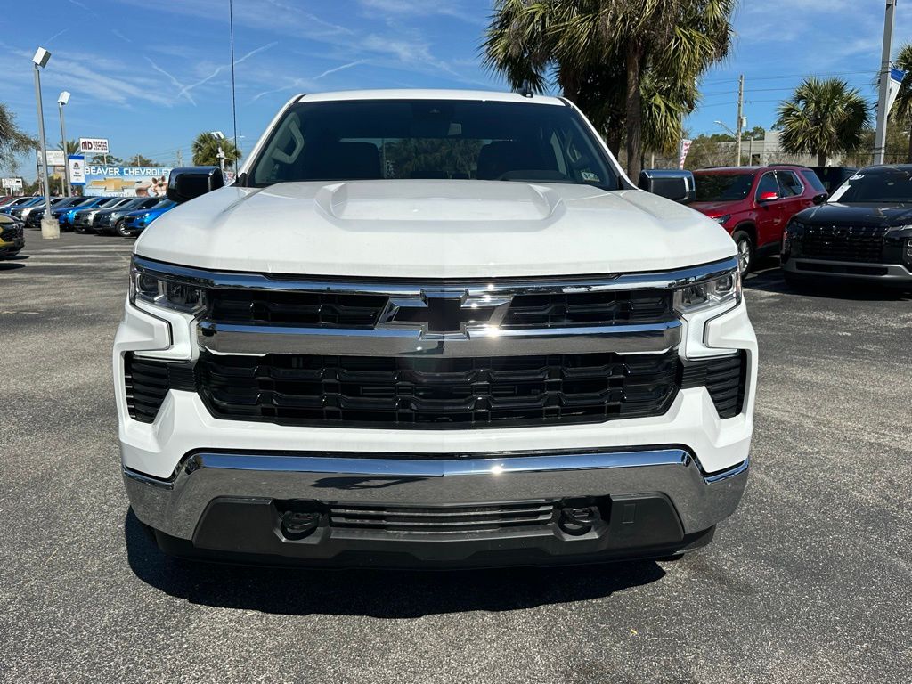 2024 Chevrolet Silverado 1500 LT 2