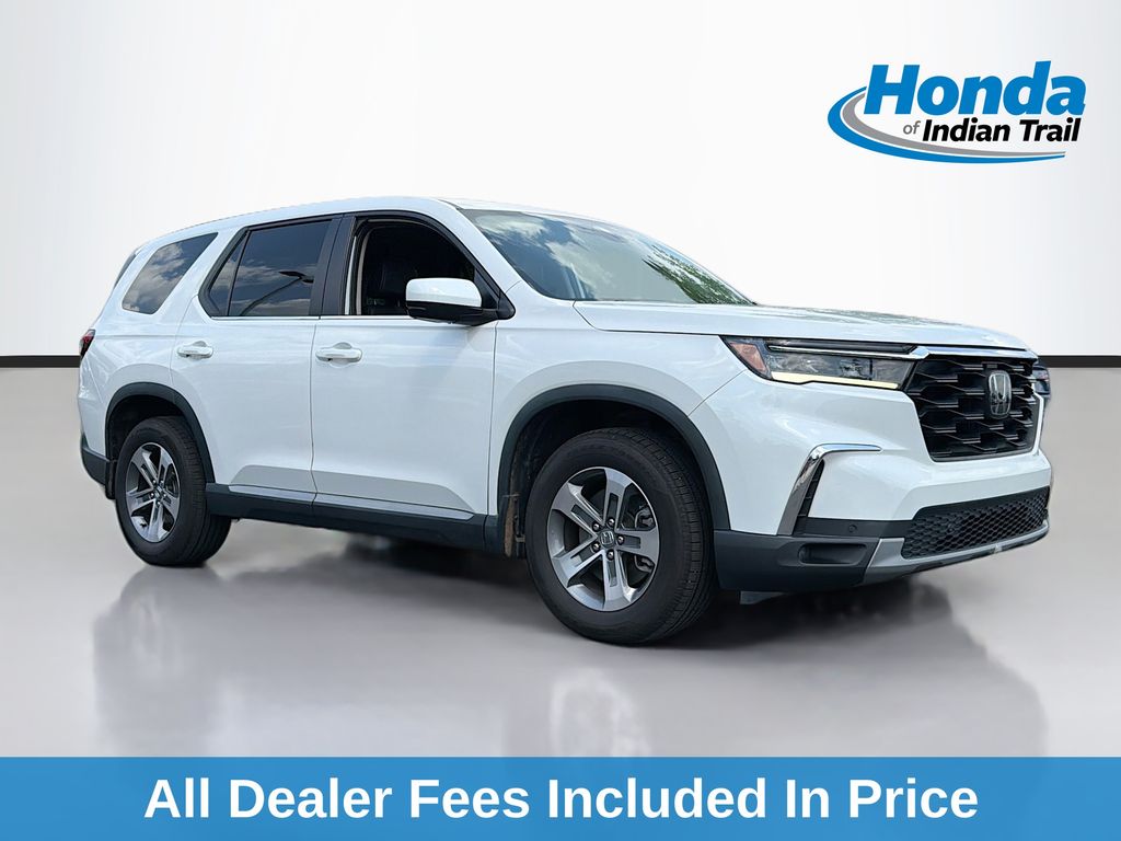 Platinum White Pearl 2024 Honda Pilot SUV / Crossover Front-Wheel Drive Automatic
