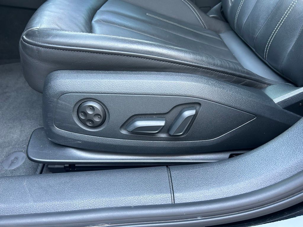 Certified Used 2023  Audi 40 Premium image 21