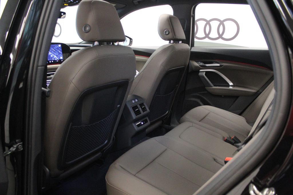 Thumbnail: 2026 Audi Q5 - 31