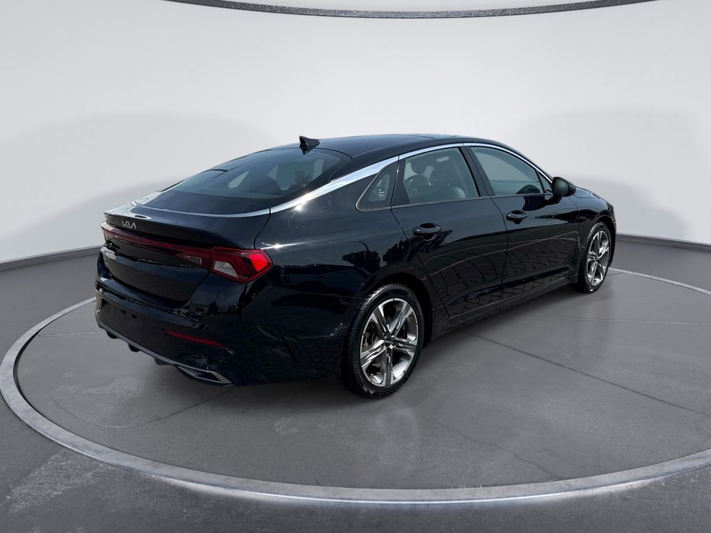 Used 2023 Black Kia EX image 7