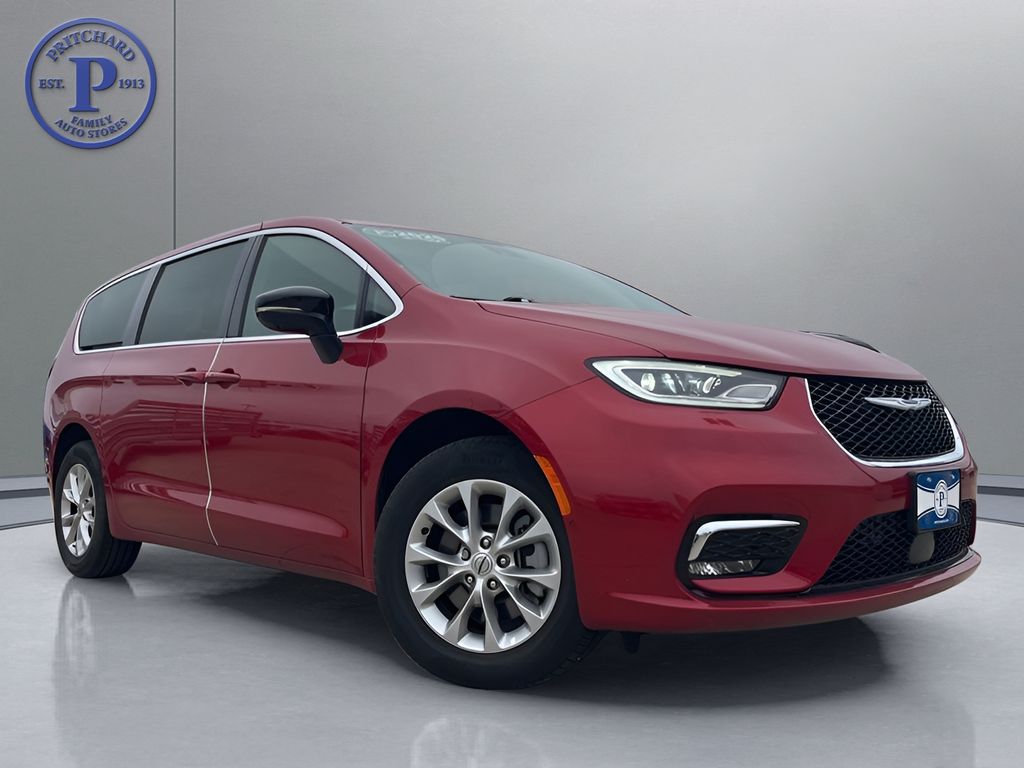 2025 Chrysler Pacifica Select AWD