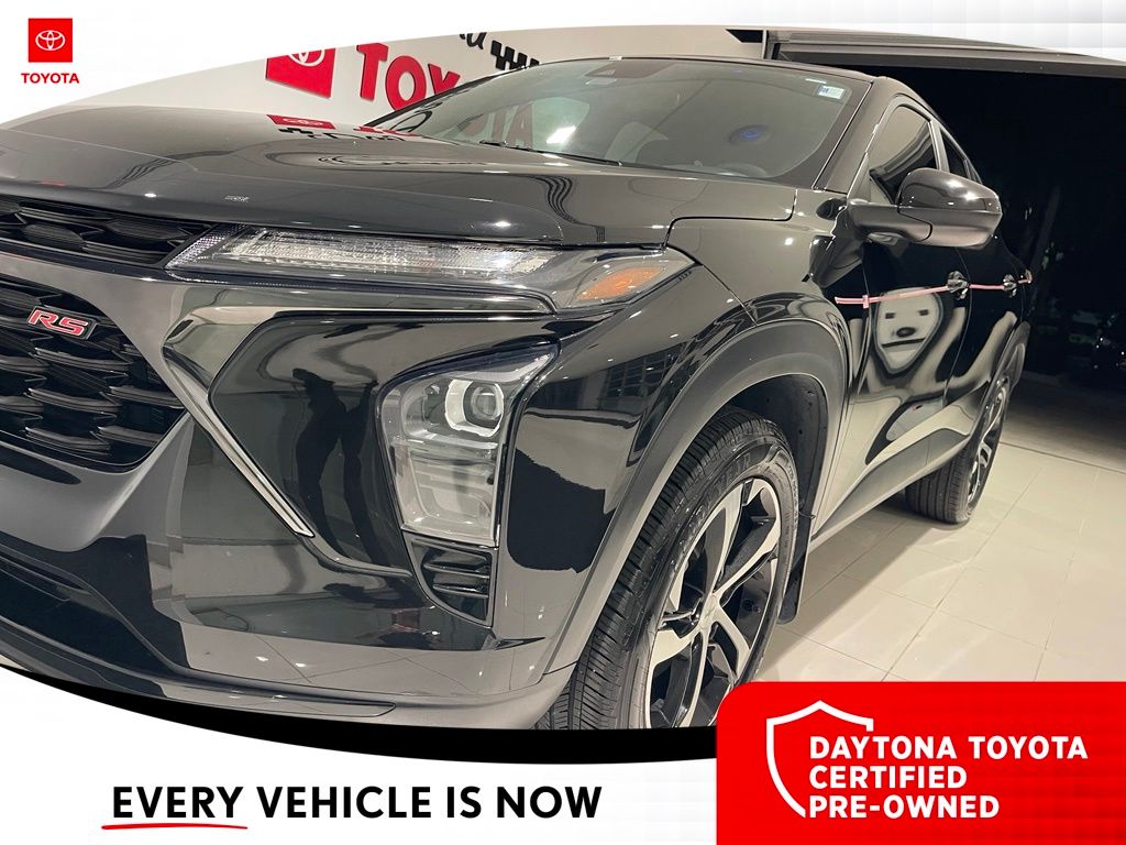 Used 2024 Chevrolet Trax SUV