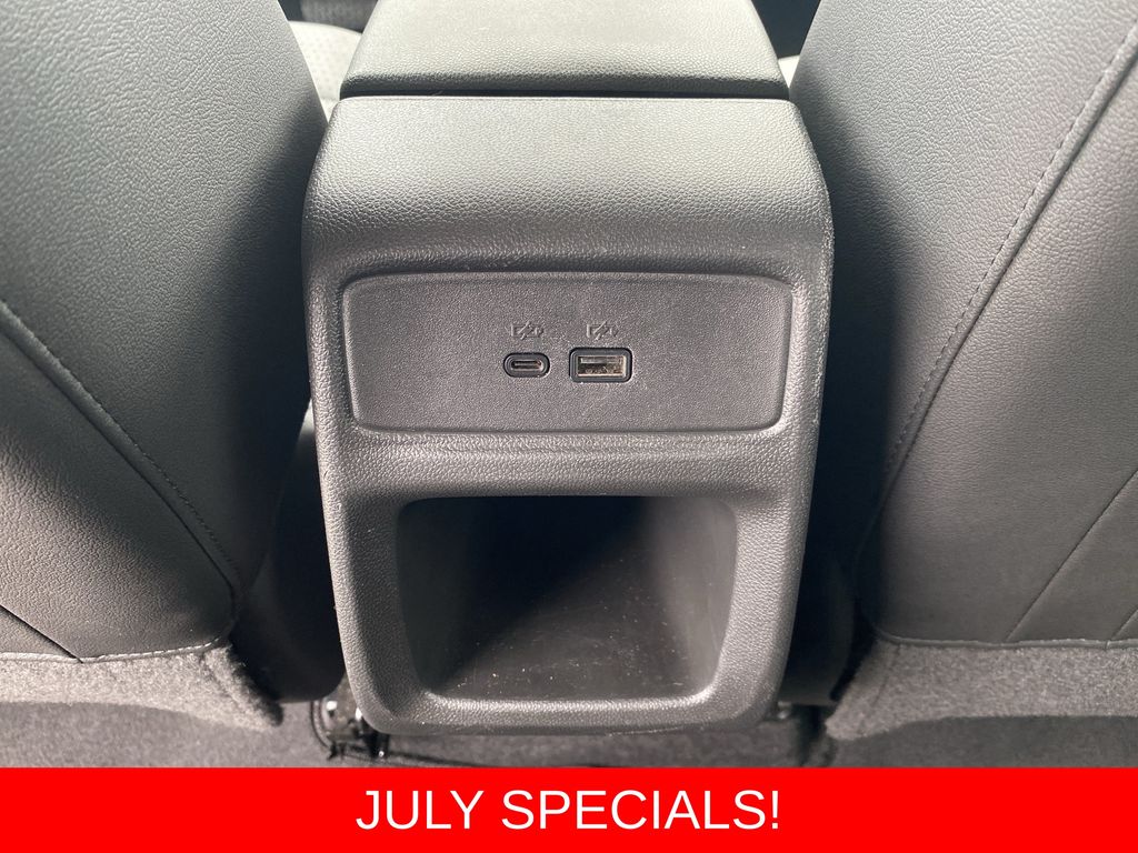 Used 2025 Chevrolet Trax SUV