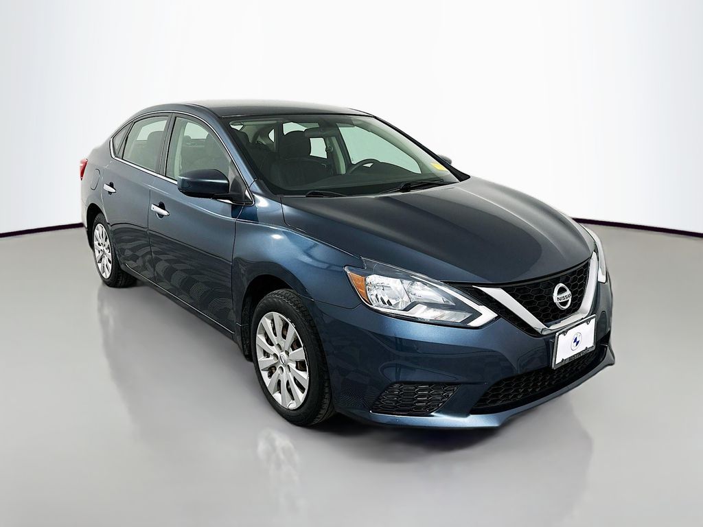 2017 Nissan Sentra SV 3