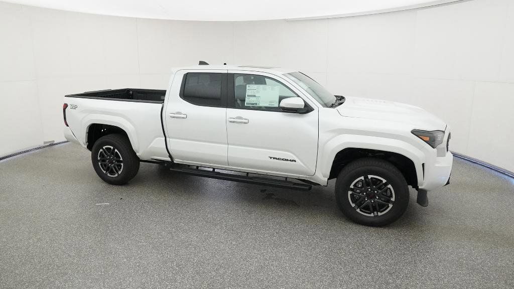 Thumbnail: 2025 Toyota Tacoma - 14