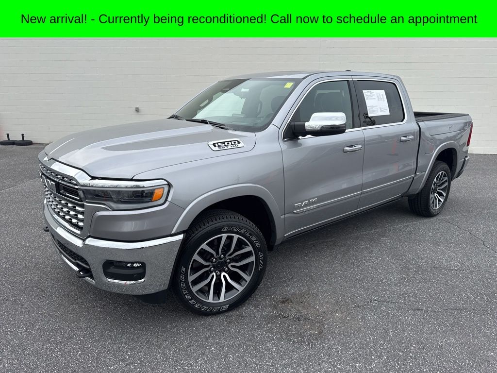 2025 RAM 1500 Limited Crew Cab 4WD