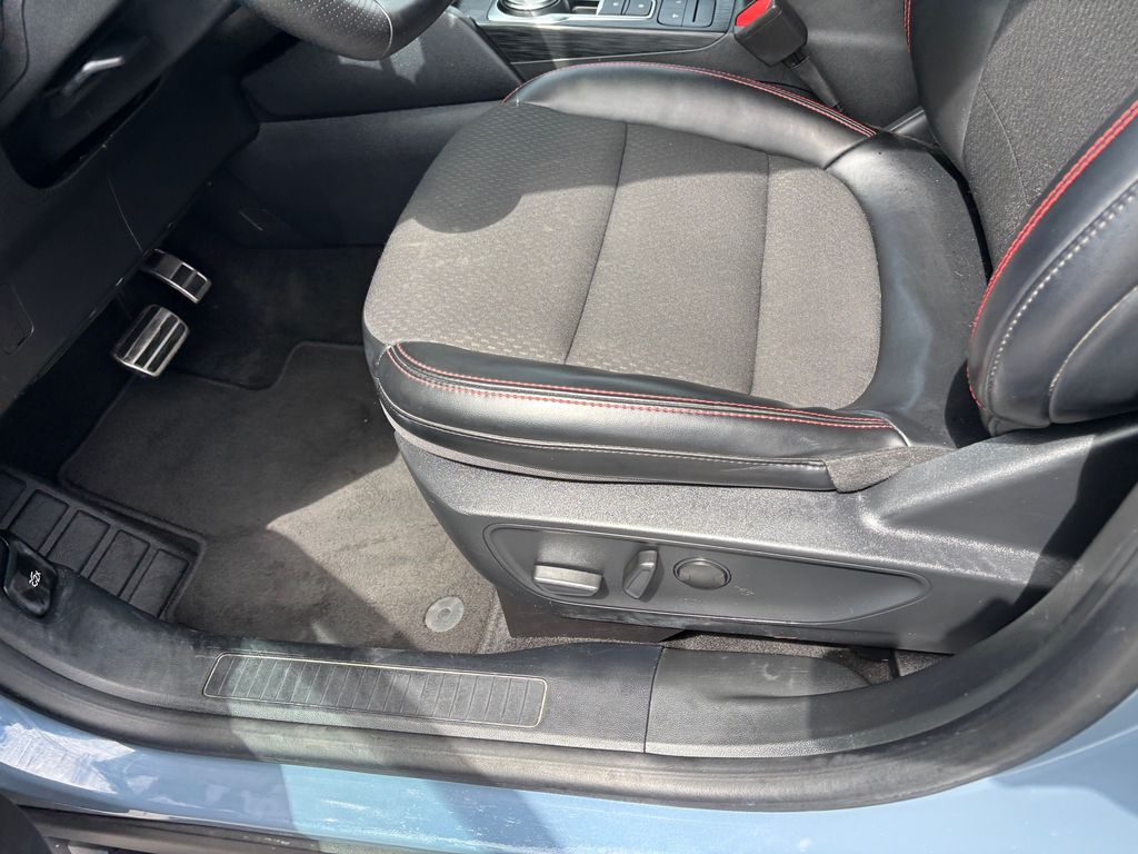 Used Car 2024 Ford Escape  St-line For Sale Under $25,000 In Austin, Texas