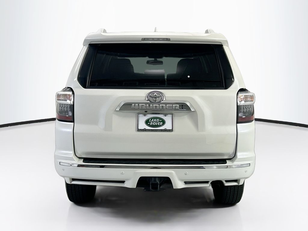 Thumbnail: 2016 Toyota 4Runner - 6