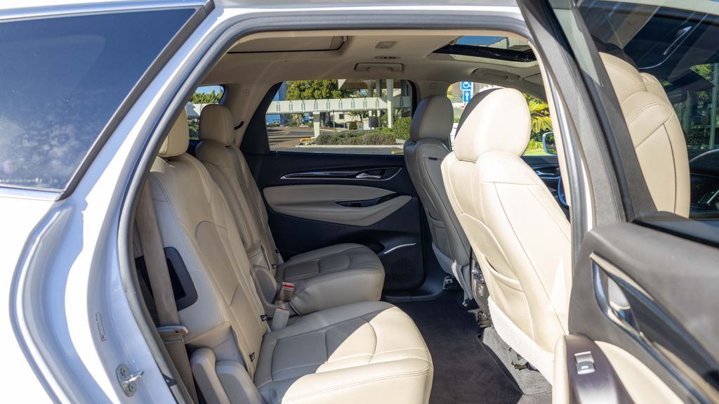 Used 2020 Buick Enclave Essence 4D Sport Utility