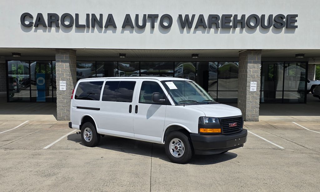 Summit White 2024 GMC Savana Van Rear-Wheel Drive 8-Speed Automatic Overdrive