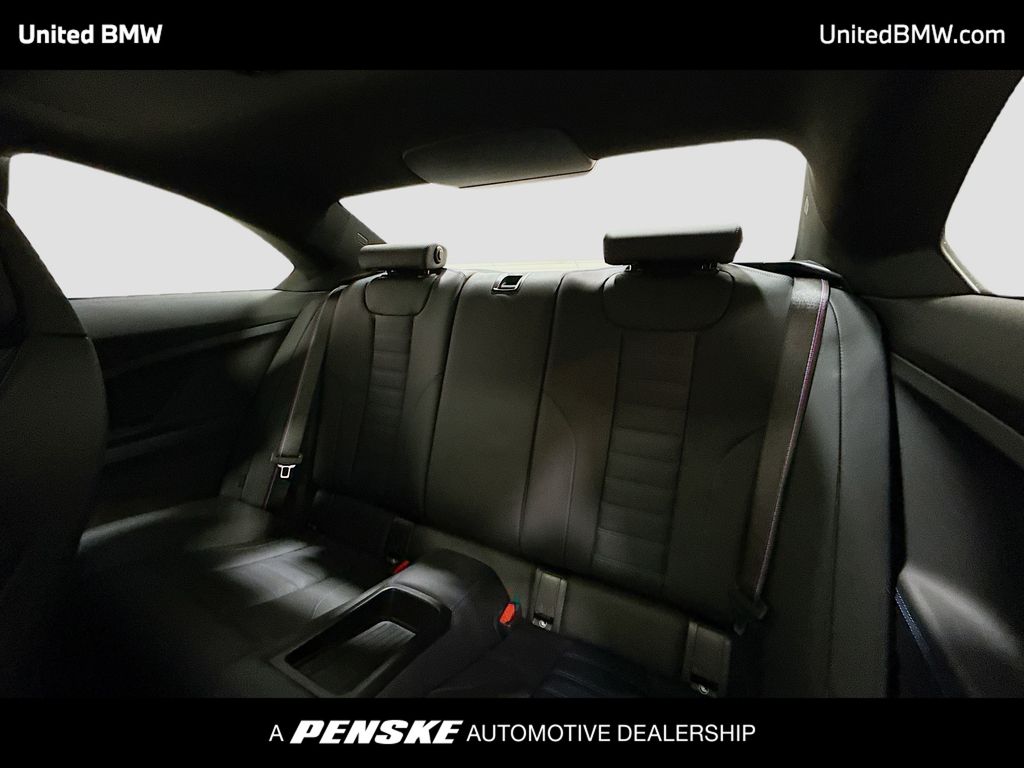 Thumbnail: 2025 BMW M2 - 13