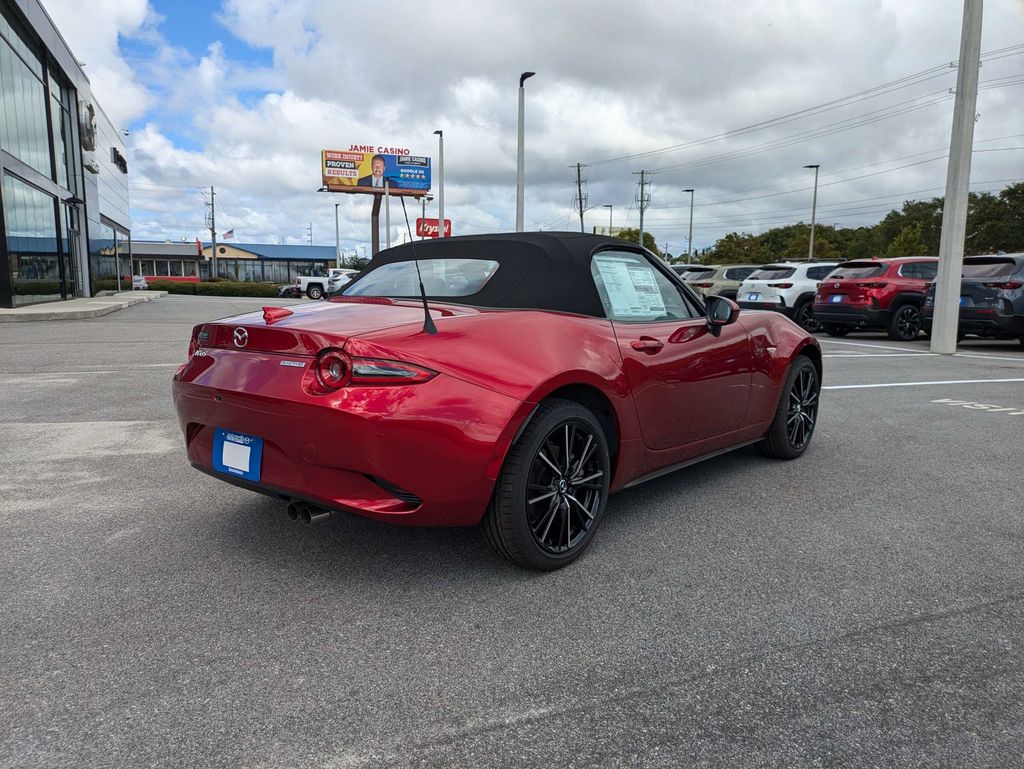 2026 Mazda MX-5 Miata Grand Touring