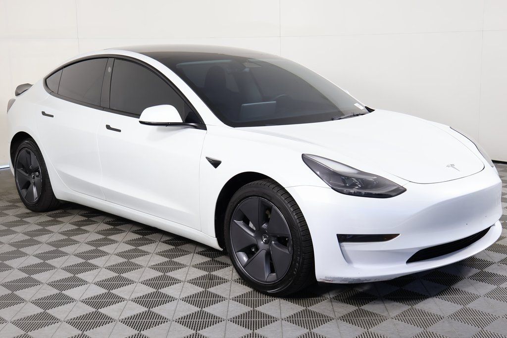 Thumbnail: 2023 Tesla Model 3 - 3