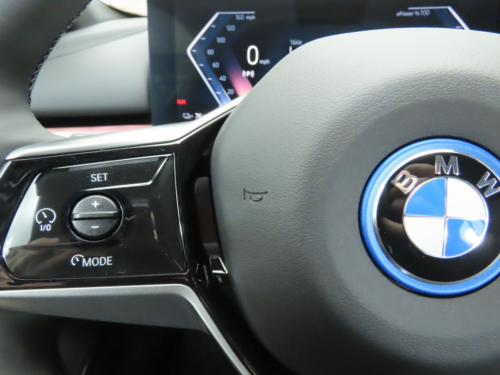 Thumbnail: 2025 BMW i5 - 11