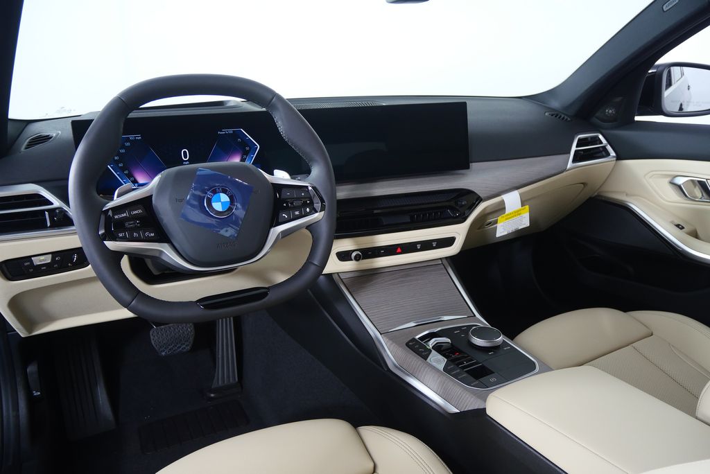Thumbnail: 2026 BMW 3 Series - 18