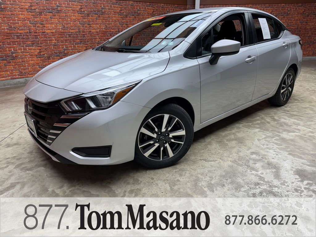  2024 Nissan Versa SV FWD   