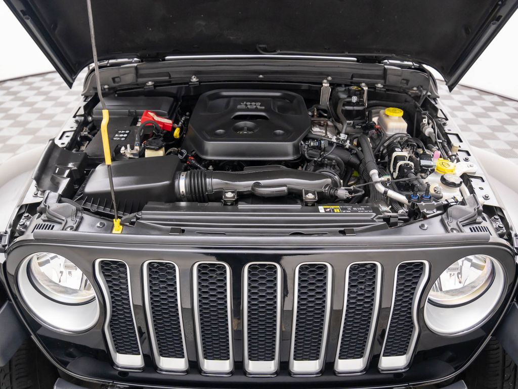 2020 Jeep Wrangler Unlimited Sahara photo