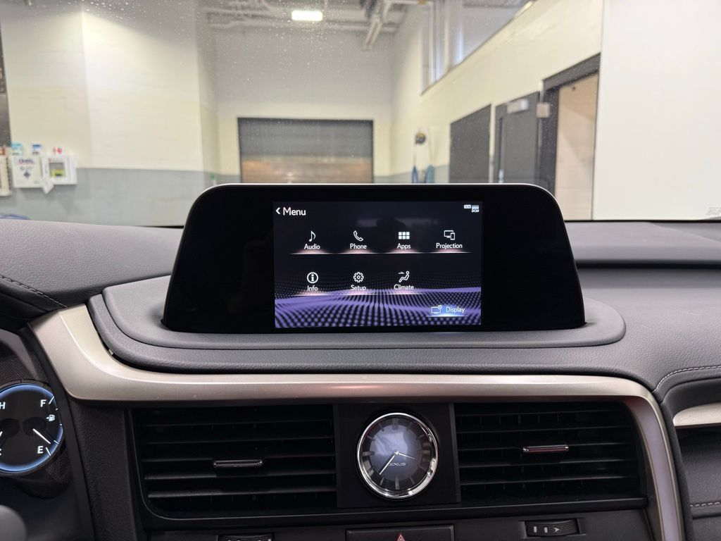 Thumbnail: 2022 Lexus RX - 18