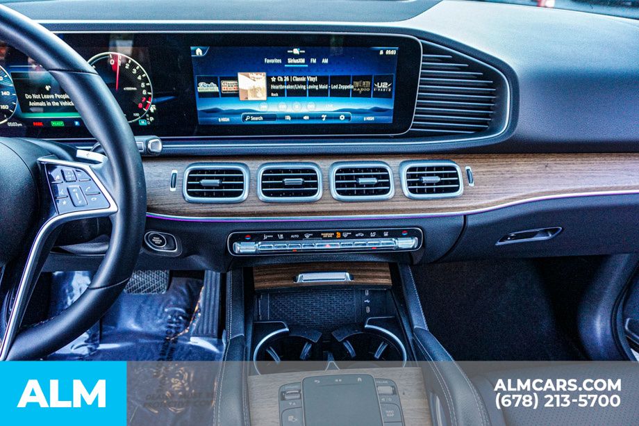 Used 2025 Silver Mercedes-Benz GLE 450e image 39