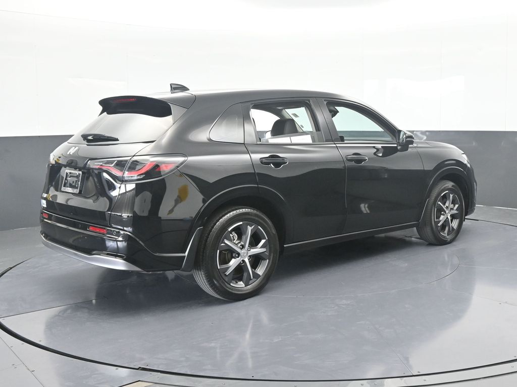 Used 2023 Black Honda EX-L image 6