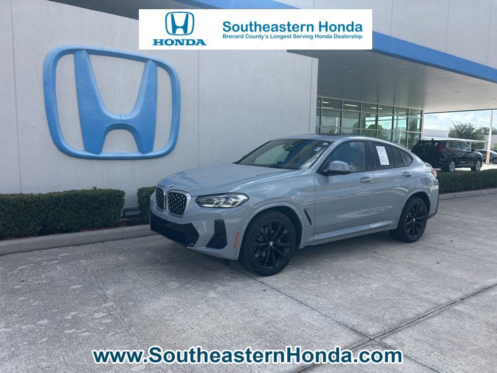 2023 BMW X4 xDrive30i AWD