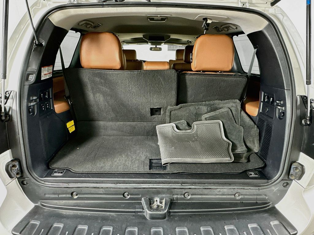 Thumbnail: 2017 Toyota Sequoia - 28