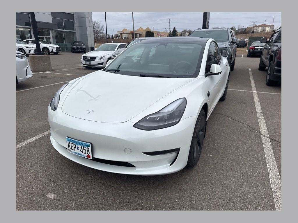 2023 Tesla Model 3 RWD