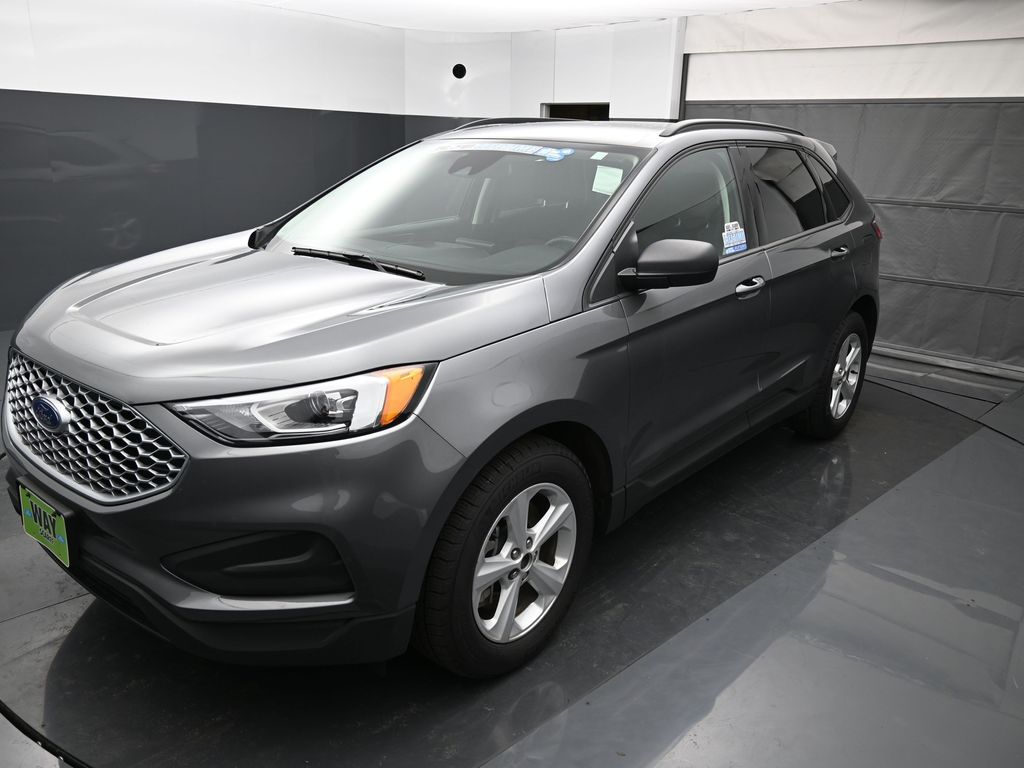 2023 Ford Edge SE