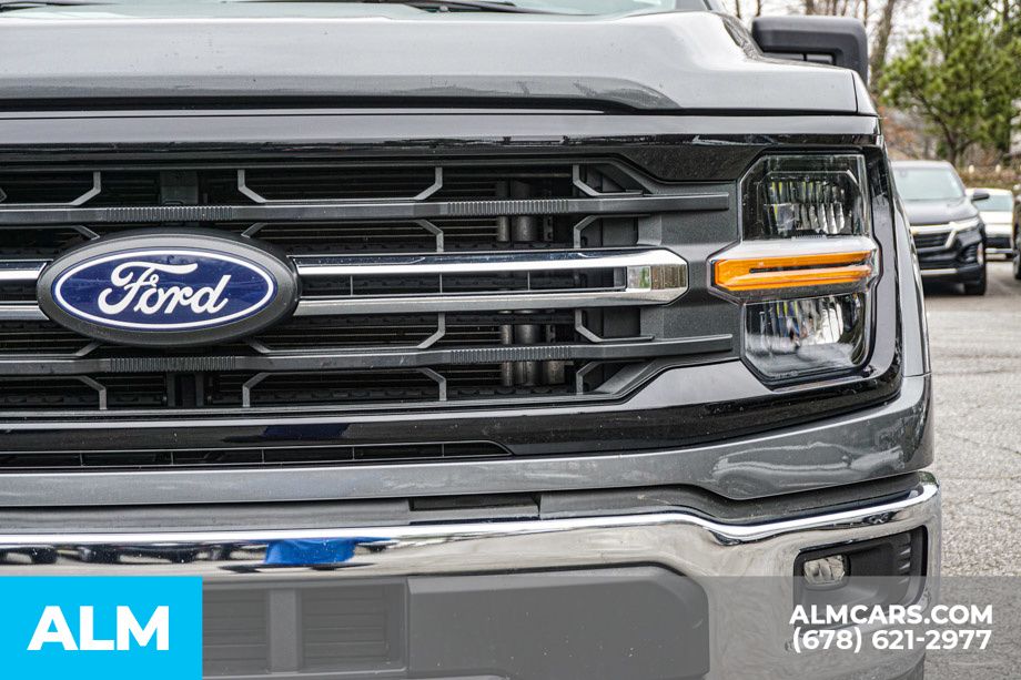 Used 2025 Gray Ford XLT image 12