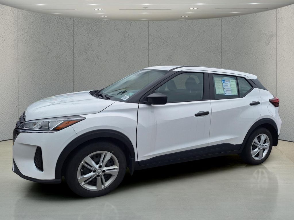 2024 Nissan Kicks