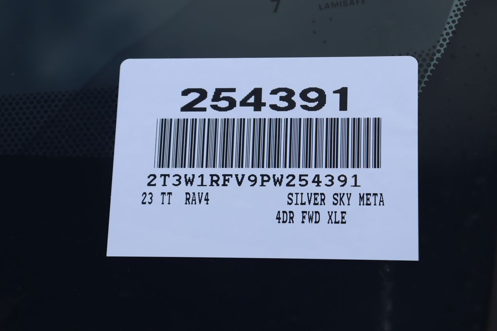 2023 Toyota RAV4 XLE 7