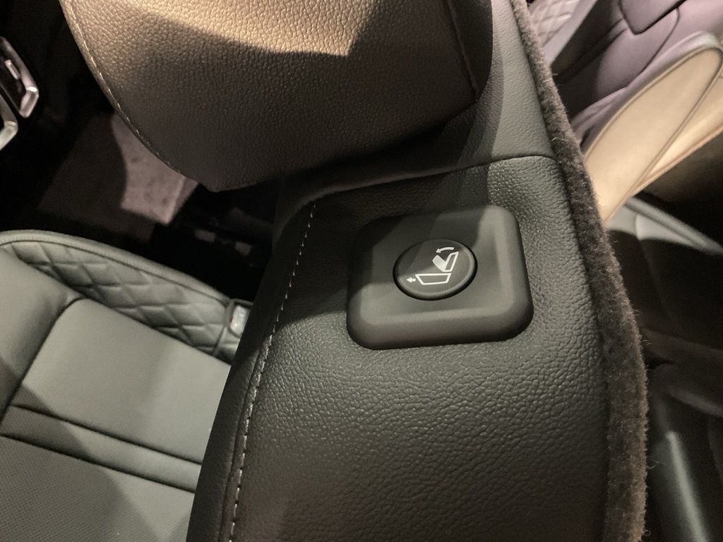 New 2026 Gray Kia SX Prestige image 25