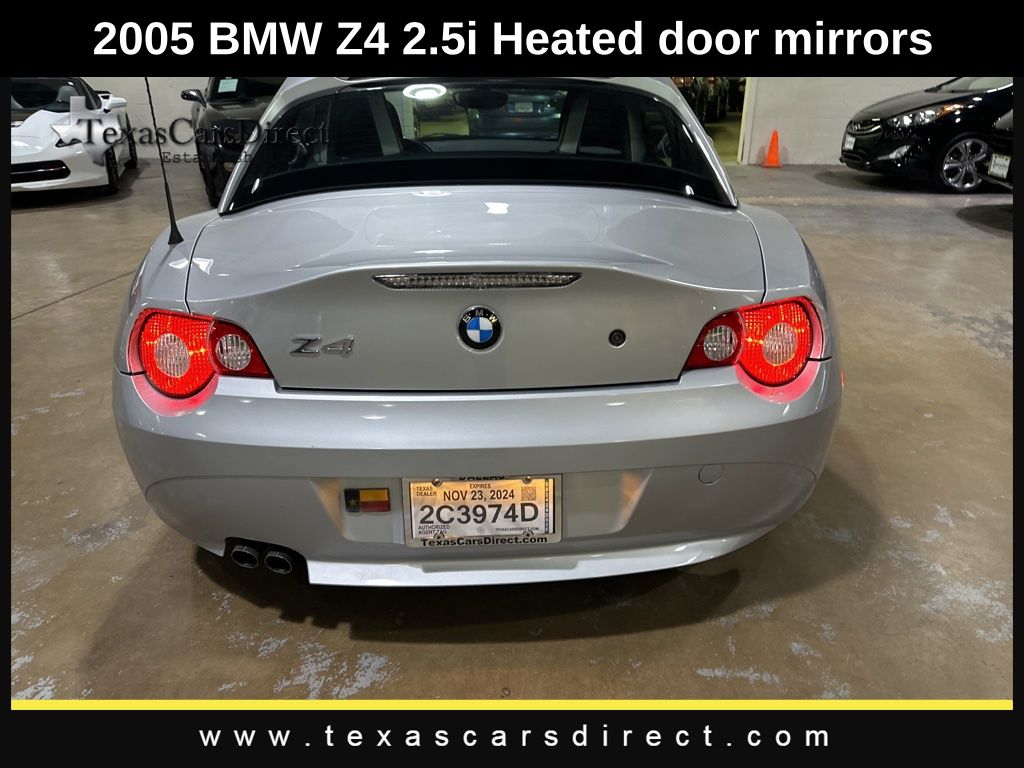 2005 BMW Z4 2.5i 13