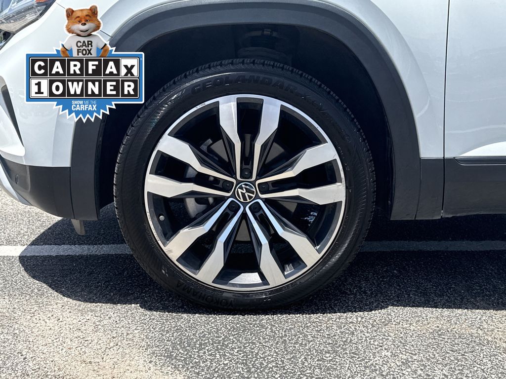 2022 Volkswagen Atlas 3.6L V6 SE w/Technology White at Bayway Cadillac of The Woodlands