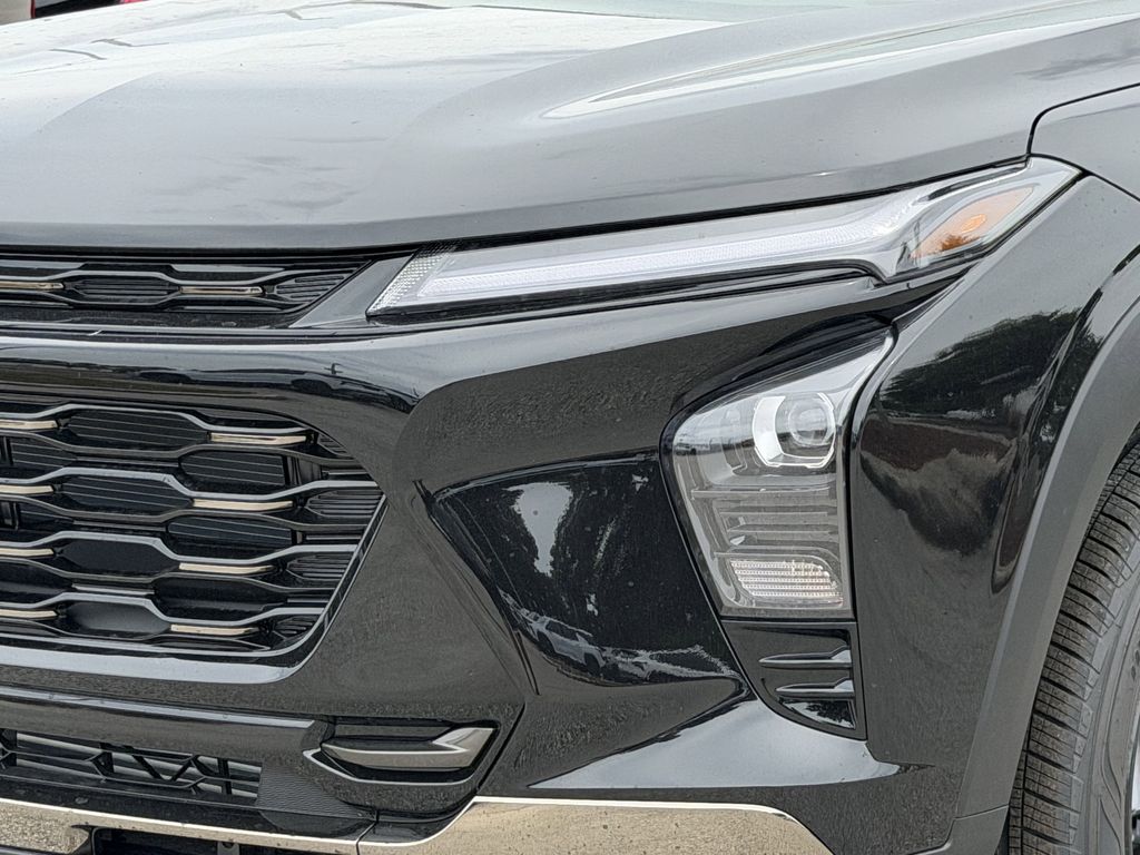 new 2026 Chevrolet Trax car, priced at $24,695