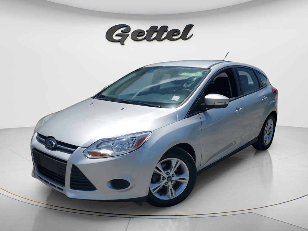Ingot Silver 2014 Ford Focus Hatchback Front-Wheel Drive 6-Speed Automatic