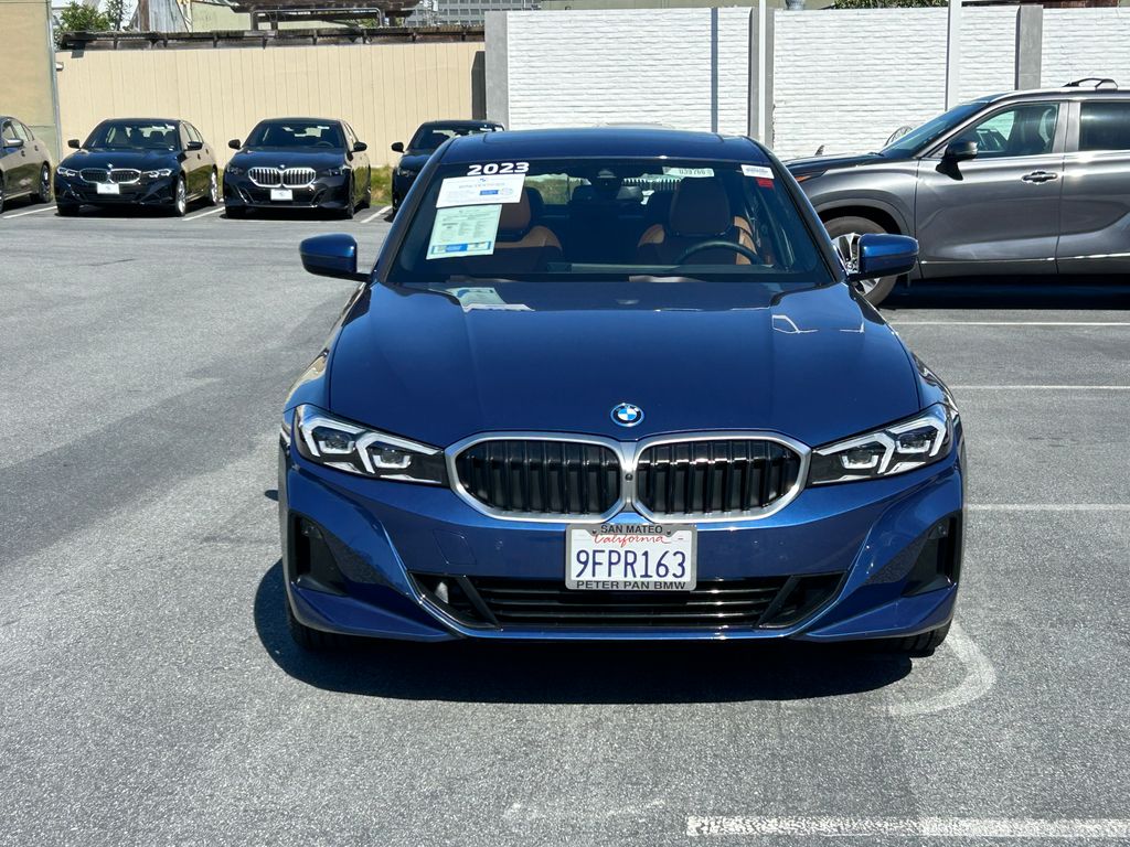 Thumbnail: 2023 BMW 3 Series - 8