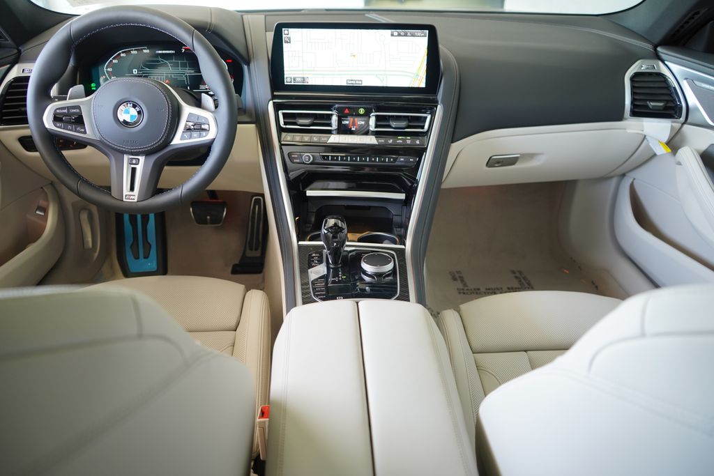 Thumbnail: 2026 BMW 8 Series - 14