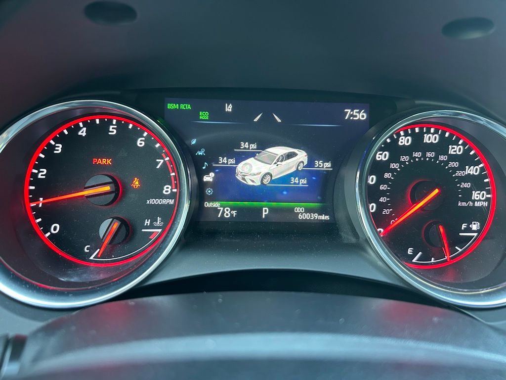 Thumbnail: 2019 Toyota Camry - 23
