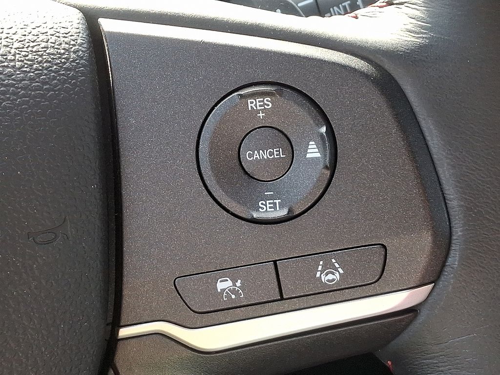 Thumbnail: 2023 Honda Odyssey - 26