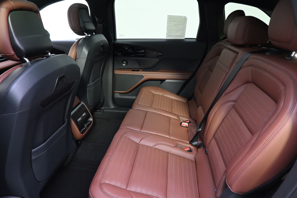 New 2026 White Lincoln Reserve image 19