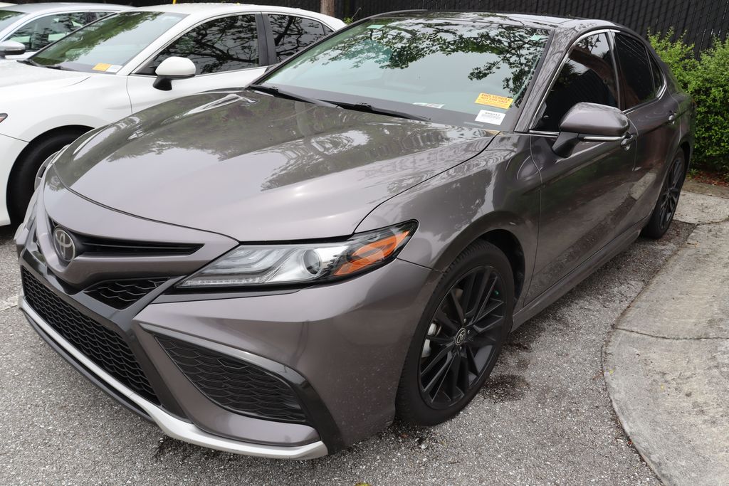 2023 Toyota Camry XSE 2