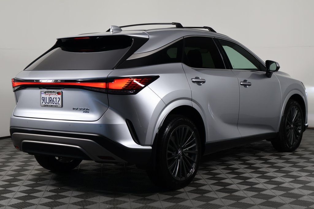 Thumbnail: 2025 Lexus RX - 4