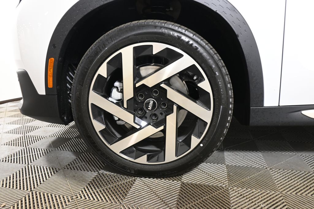 Thumbnail: 2027 MINI Cooper Countryman - 12