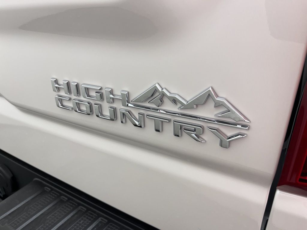 2025 Chevrolet Silverado 1500 High Country 20